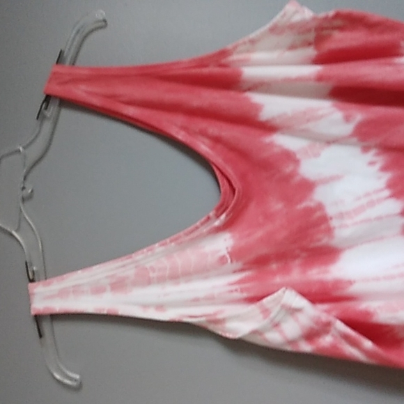 Terra & Sky Womens tie tye dye tank top red & white size 3x (24w - 26w)       T2 - Picture 2 of 5